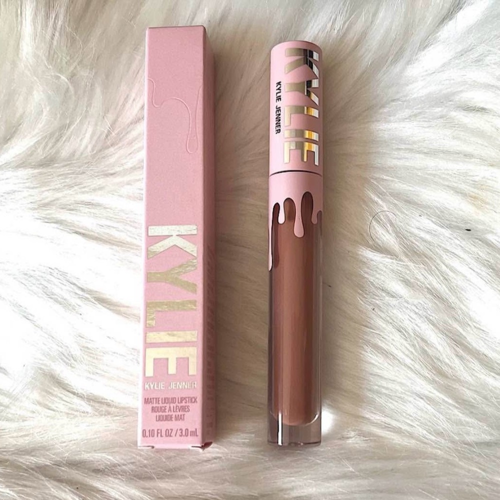 Kylie Cosmetics Liquid lipstick - Dolce K